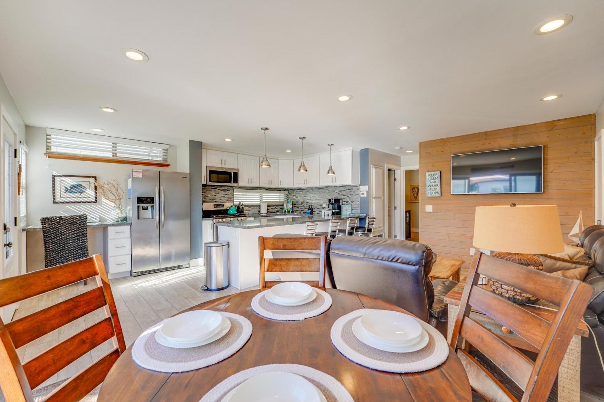 סן דייגו Stunning Beach Home - Large Patio, Parking, Ac & Dog Friendly! מראה חיצוני תמונה